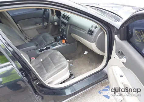 2012 Ford Fusion S z USA, uszkodzony, nr VIN 3FAHP0GA8CR360897